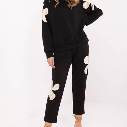 Elegant Women's Tracksuit Set with Floral Zircon Details - MimiStylez