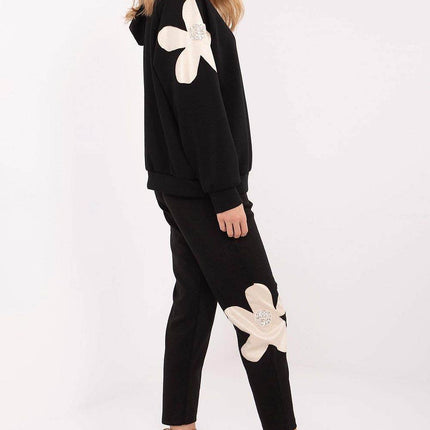 Elegant Women's Tracksuit Set with Floral Zircon Details - MimiStylez