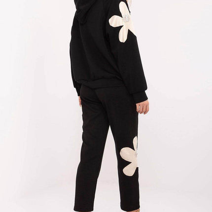 Elegant Women's Tracksuit Set with Floral Zircon Details - MimiStylez