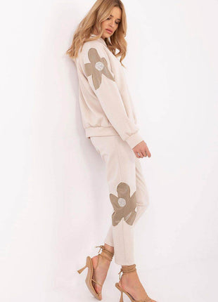 Elegant Women's Tracksuit Set with Floral Zircon Details - MimiStylez