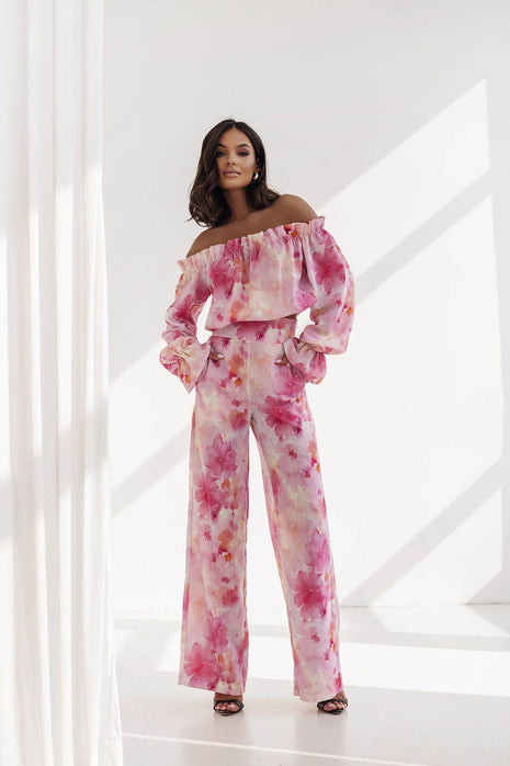 Elegant Two-Piece Women's Set with Spanish Neckline Blouse and High-Waisted Trousers - MimiStylez