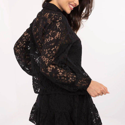 Boho Chic Women's Set: Lace Shirt & Frilled Skirt Shorts - MimiStylez