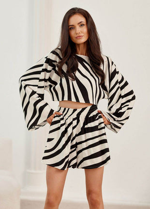 Loose Summer Blouse with Wide Sleeves – Breathable Viscose-Linen Blend - MimiStylez