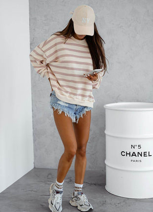 Loose-Fit Striped Sweatshirt with Round Neckline – Comfortable & Casual - MimiStylez
