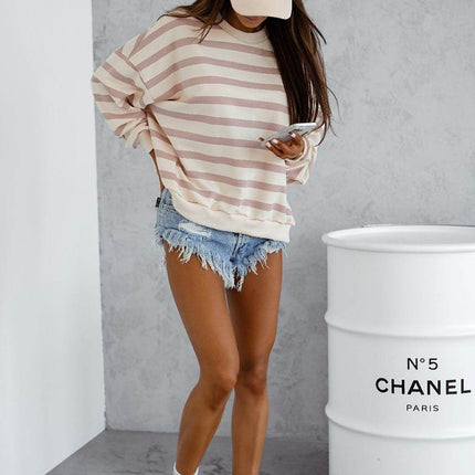 Loose-Fit Striped Sweatshirt with Round Neckline – Comfortable & Casual - MimiStylez