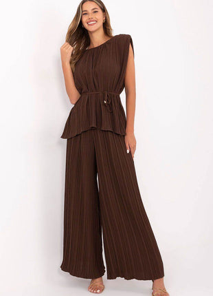 Two-Piece Pleated Set for Women – High Waist Pants & Tie Belt - MimiStylez