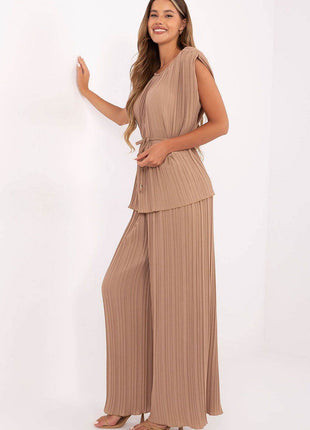 Two-Piece Pleated Set for Women – High Waist Pants & Tie Belt - MimiStylez