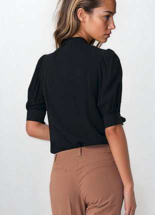  Blouse model 216911 Nife 