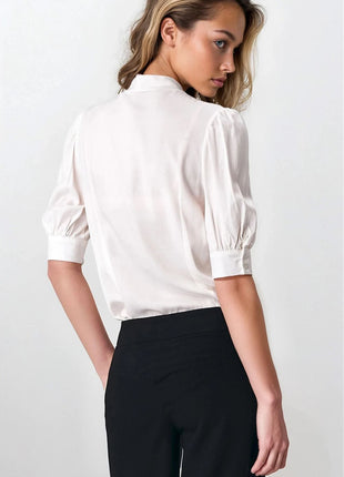  Blouse model 216912 Nife 