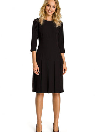 Short-Sleeve Dress with Dropped Waist and Contrasting Ruffles - MimiStylez