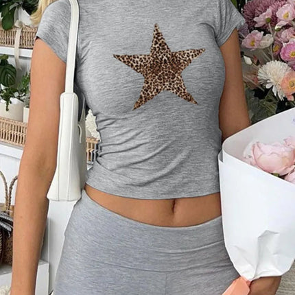 Devine Star Round Neck Short Sleeve T-Shirt - MimiStylez
