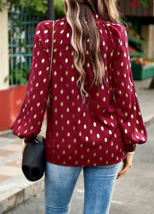 Blusa com decote falso e manga lanterna