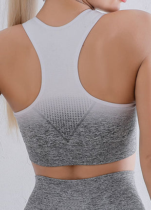 eb338d9b5455471d836c911537a3cc62-Max