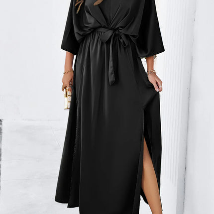 Vestido de manga tres cuartos con cuello en V y abertura anudada