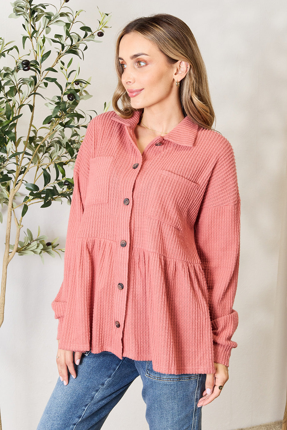 Blusa con botones de punto tipo gofre de tamaño completo Heimish