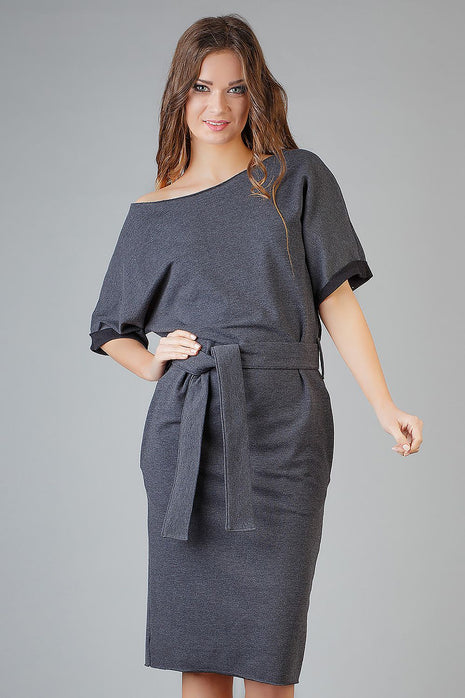 Elegant Knitted Kimono Dress with Decorative Cuffs & Pockets - MimiStylez