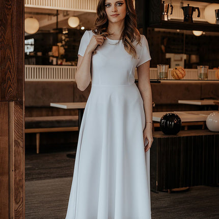 Elegant Long Dress with Flared Bottom & Easy Zipper Closure - MimiStylez