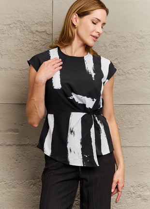 Printed Round Neck Short Sleeve Blouse - MimiStylez