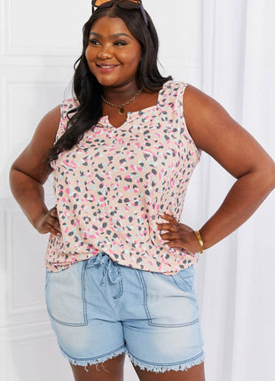 Heimish Full Size Printed Sleeveless Top - MimiStylez
