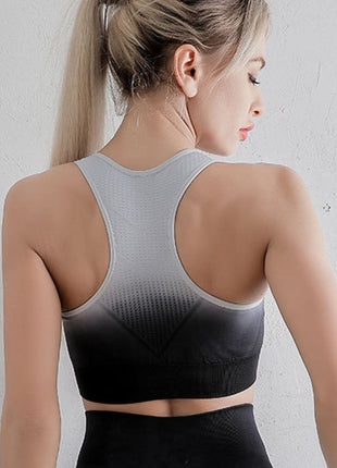 f5204b37fa0045c28149475ac2c35b3a-Max