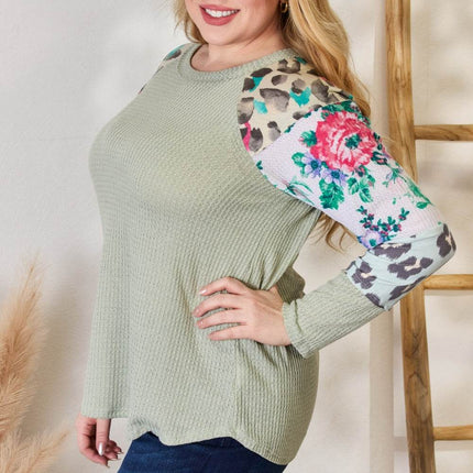Hailey & Co Full Size Printed Round Neck Blouse - MimiStylez