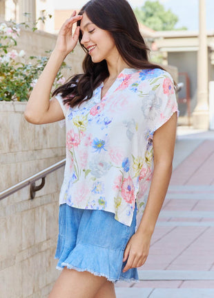White Birch One And Only Full Size Short Sleeve Floral Print Top - MimiStylez