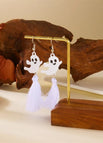 White Tassel Ghost