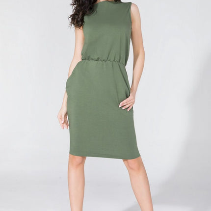 Knit Dress with Seam Pockets & Raw Hem Details - MimiStylez