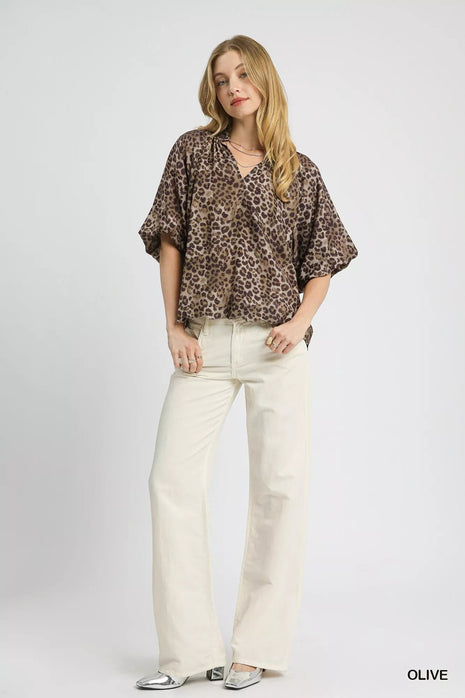 Umgee Leopard Bubble Sleeve Scalloped Hem Blouse - MimiStylez